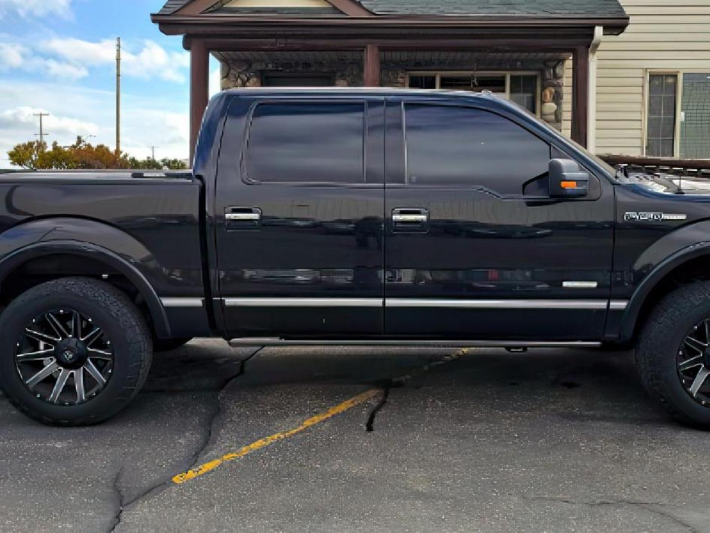 2013 BLACK /BLACK Ford F150 (1FTFW1ET8DF) with an V8 35L ECOBOOST engine, Automatic transmission, located at 1175 N Woodruff Ave, Idaho Falls, ID, 83401, 43.506901, -111.999657 - At Timberline Auto, finding a great deal on your next vehicle is always easy! Our experienced sales staff's goal is to help find you the right vehicle at the right price! Our knowledgeable finance department has options for almost any credit score. We offer extended service contract options to prote - Photo#7