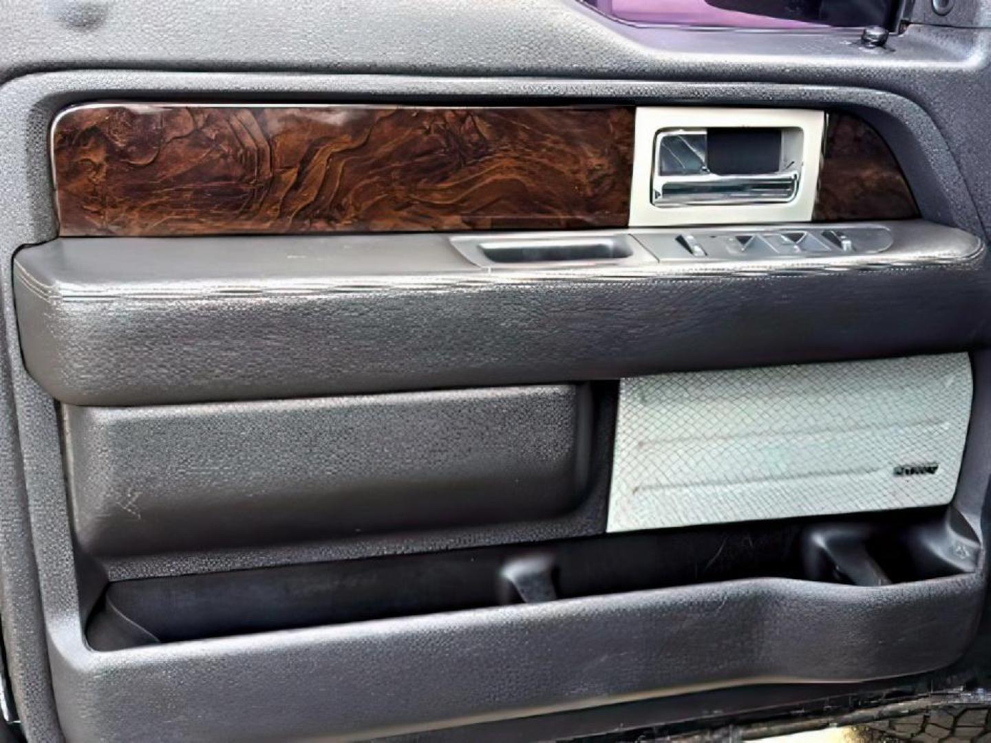 2013 BLACK /BLACK Ford F150 (1FTFW1ET8DF) with an V8 35L ECOBOOST engine, Automatic transmission, located at 1175 N Woodruff Ave, Idaho Falls, ID, 83401, 43.506901, -111.999657 - At Timberline Auto, finding a great deal on your next vehicle is always easy! Our experienced sales staff's goal is to help find you the right vehicle at the right price! Our knowledgeable finance department has options for almost any credit score. We offer extended service contract options to prote - Photo#10