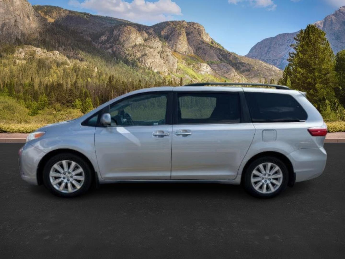 2015 SILVER /LEATHER Toyota Sienna (5TDDK3DC8FS) with an 35L V6 EFI DOHC 24V engine, Automatic transmission, located at 1175 N Woodruff Ave, Idaho Falls, ID, 83401, 43.506901, -111.999657 - Photo#0