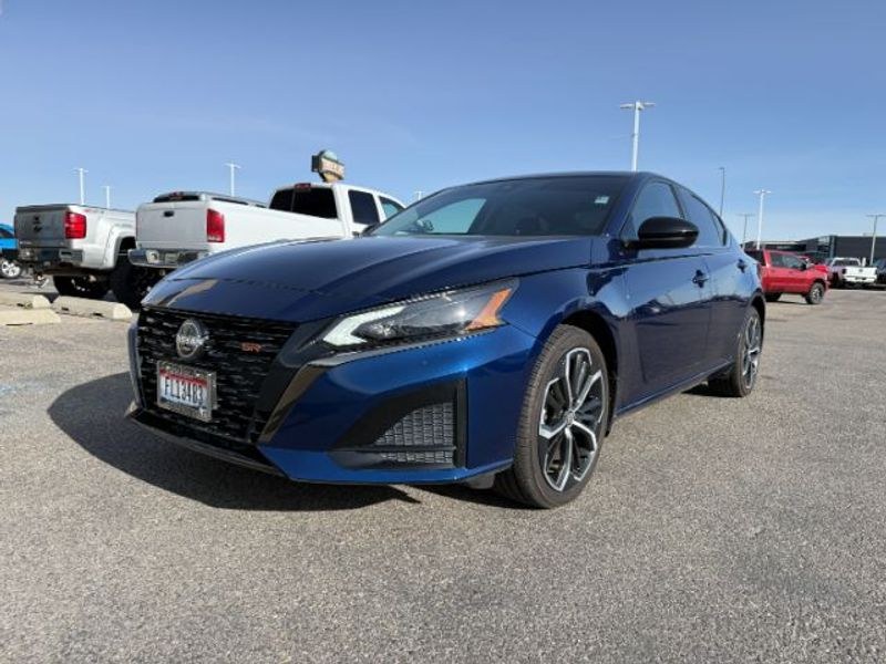 photo of 2024 Nissan Altima SR Intelligent AWD