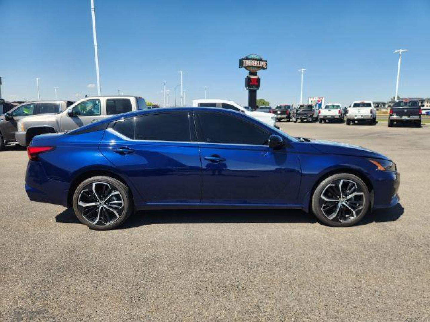2024 Deep Blue Pearl /Sport Nissan Altima (1N4BL4CW2RN) with an 25L I-4 gasoline direct injection engine, Automatic transmission, located at 1175 N Woodruff Ave, Idaho Falls, ID, 83401, 43.506901, -111.999657 - At Timberline Auto, finding a great deal on your next vehicle is always easy! Our experienced sales staff's goal is to help find you the right vehicle at the right price! Our knowledgeable finance department has options for almost any credit score. We offer extended service contract options to prote - Photo#30