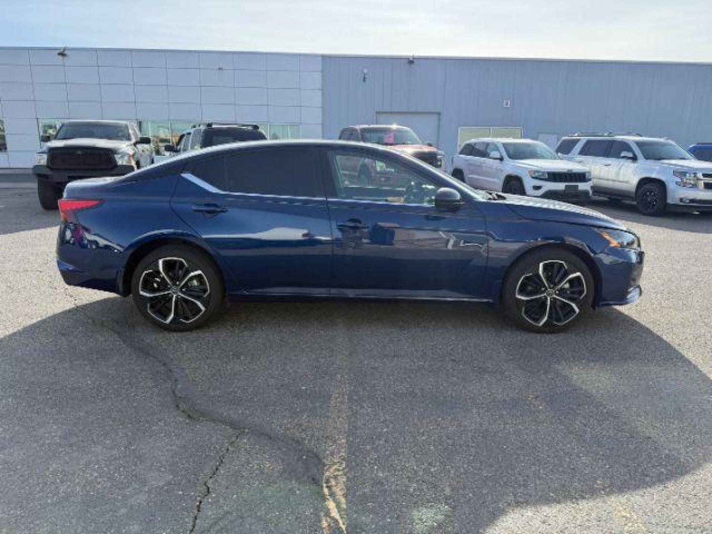 2024 BLUE /Sport Nissan Altima (1N4BL4CW2RN) with an 25L I-4 gasoline direct injection engine, Automatic transmission, located at 1175 N Woodruff Ave, Idaho Falls, ID, 83401, 43.506901, -111.999657 - At Timberline Auto, finding a great deal on your next vehicle is always easy! Our experienced sales staff's goal is to help find you the right vehicle at the right price! Our knowledgeable finance department has options for almost any credit score. We offer extended service contract options to prote - Photo#27