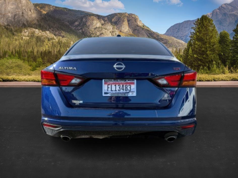2024 BLUE /Sport Nissan Altima SR Intelligent AWD (1N4BL4CW2RN) with an 2.5L I-4 gasoline direct injection engine, AUTOMATIC transmission, located at 1235 N Woodruff Ave., Idaho Falls, 83401, (208) 523-1053, 43.507172, -112.000488 - 2024 Nissan Altima AWD powered by a 2.5L 4-cylinder engine and Xtronic CVT transmission. All-wheel drive adds year-round confidence, making it a great fit for Idaho roads and changing weather conditions. Features include Nissan Safety Shield 360 with automatic emergency braking, blind spot warning,- Photo#3