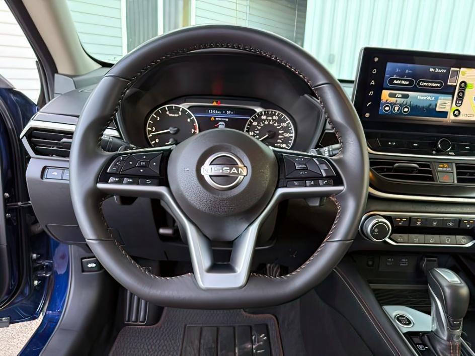 2024 BLUE /Sport Nissan Altima SR Intelligent AWD (1N4BL4CW2RN) with an 2.5L I-4 gasoline direct injection engine, AUTOMATIC transmission, located at 1235 N Woodruff Ave., Idaho Falls, 83401, (208) 523-1053, 43.507172, -112.000488 - 2024 Nissan Altima AWD powered by a 2.5L 4-cylinder engine and Xtronic CVT transmission. All-wheel drive adds year-round confidence, making it a great fit for Idaho roads and changing weather conditions. Features include Nissan Safety Shield 360 with automatic emergency braking, blind spot warning,- Photo#12