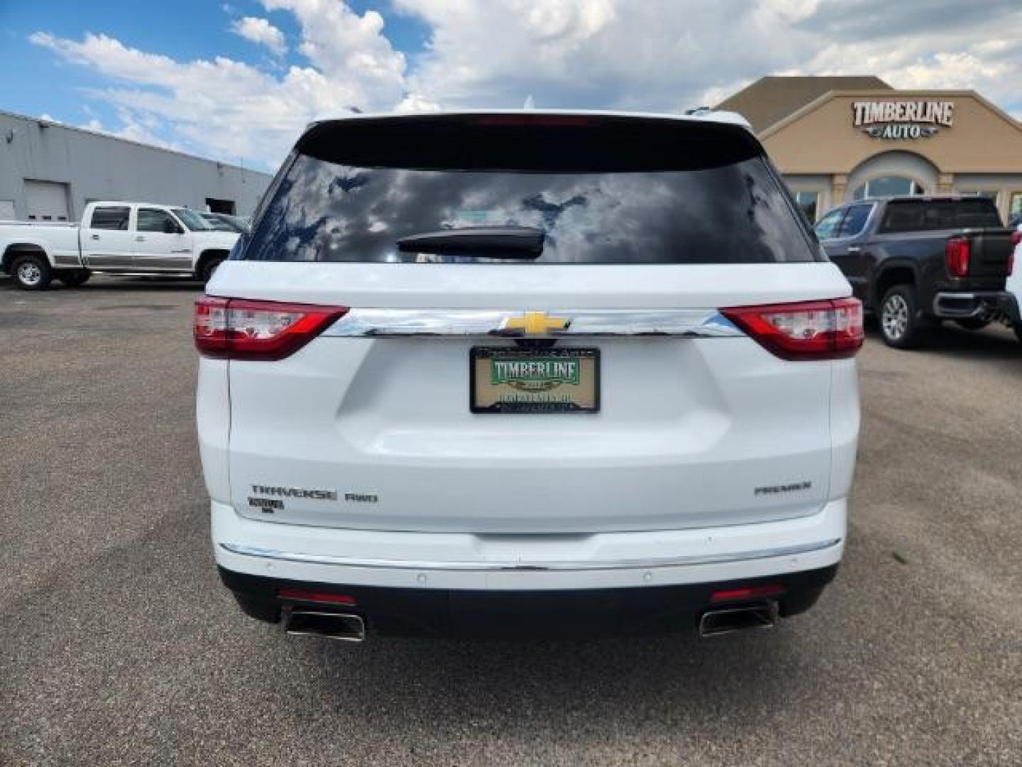 2019 Summit White /Jet Black Chevrolet Traverse (1GNEVKKW3KJ) with an 36L V-6 gasoline direct injection engine, Automatic transmission, located at 1175 N Woodruff Ave, Idaho Falls, ID, 83401, 43.506901, -111.999657 - At Timberline Auto, finding a great deal on your next vehicle is always easy! Our experienced sales staff's goal is to help find you the right vehicle at the right price! Our knowledgeable finance department has options for almost any credit score. We offer extended service contract options to prote - Photo#34