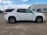 2019 Summit White /Jet Black Chevrolet Traverse (1GNEVKKW3KJ) with an 36L V-6 gasoline direct injection engine, Automatic transmission, located at 1175 N Woodruff Ave, Idaho Falls, ID, 83401, 43.506901, -111.999657 - At Timberline Auto, finding a great deal on your next vehicle is always easy! Our experienced sales staff's goal is to help find you the right vehicle at the right price! Our knowledgeable finance department has options for almost any credit score. We offer extended service contract options to prote - Photo#36
