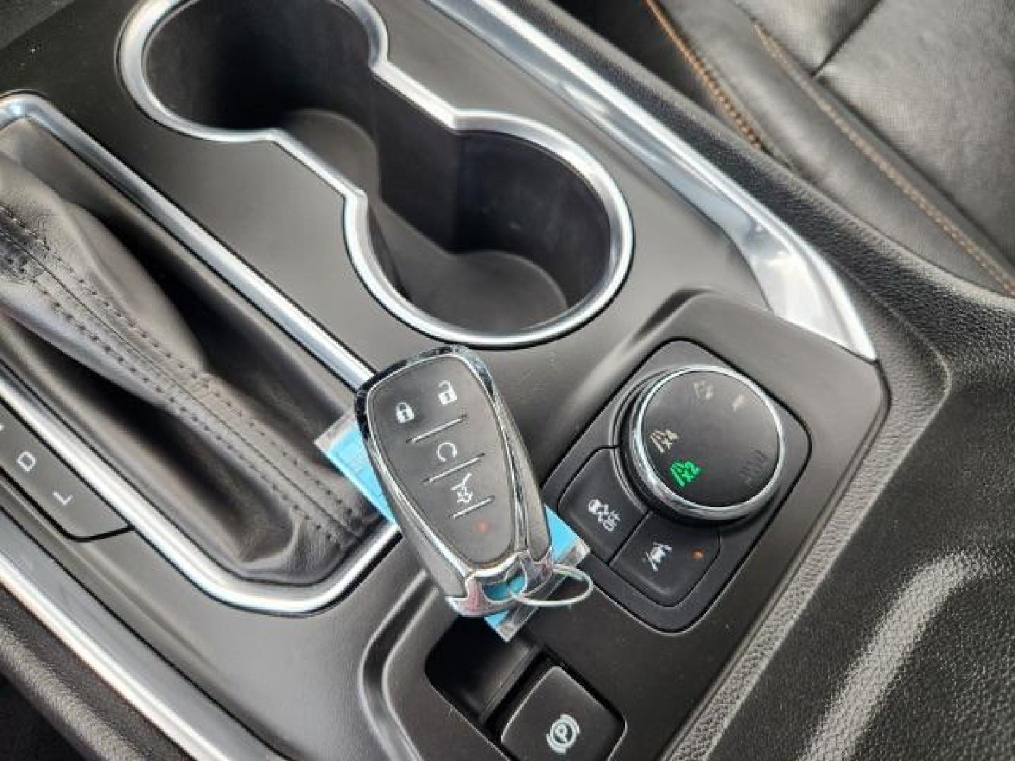 2019 Summit White /Jet Black Chevrolet Traverse (1GNEVKKW3KJ) with an 36L V-6 gasoline direct injection engine, Automatic transmission, located at 1175 N Woodruff Ave, Idaho Falls, ID, 83401, 43.506901, -111.999657 - At Timberline Auto, finding a great deal on your next vehicle is always easy! Our experienced sales staff's goal is to help find you the right vehicle at the right price! Our knowledgeable finance department has options for almost any credit score. We offer extended service contract options to prote - Photo#57