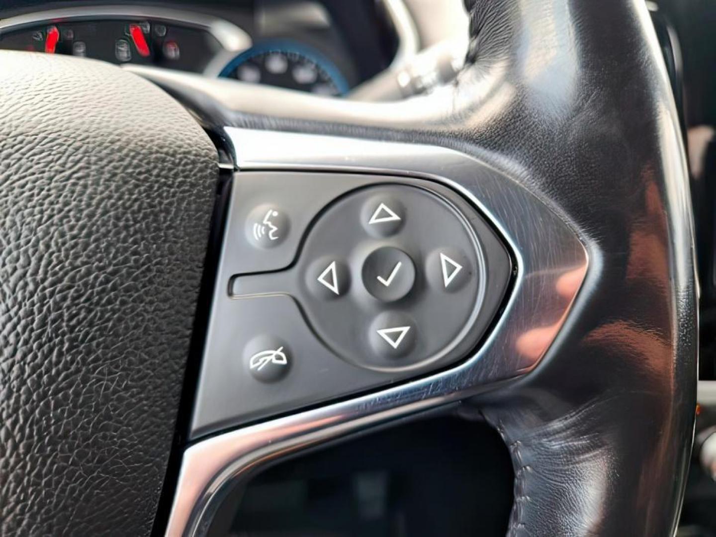 2019 Summit White /Jet Black Chevrolet Traverse (1GNEVKKW3KJ) with an 36L V-6 gasoline direct injection engine, Automatic transmission, located at 1175 N Woodruff Ave, Idaho Falls, ID, 83401, 43.506901, -111.999657 - At Timberline Auto, finding a great deal on your next vehicle is always easy! Our experienced sales staff's goal is to help find you the right vehicle at the right price! Our knowledgeable finance department has options for almost any credit score. We offer extended service contract options to prote - Photo#28