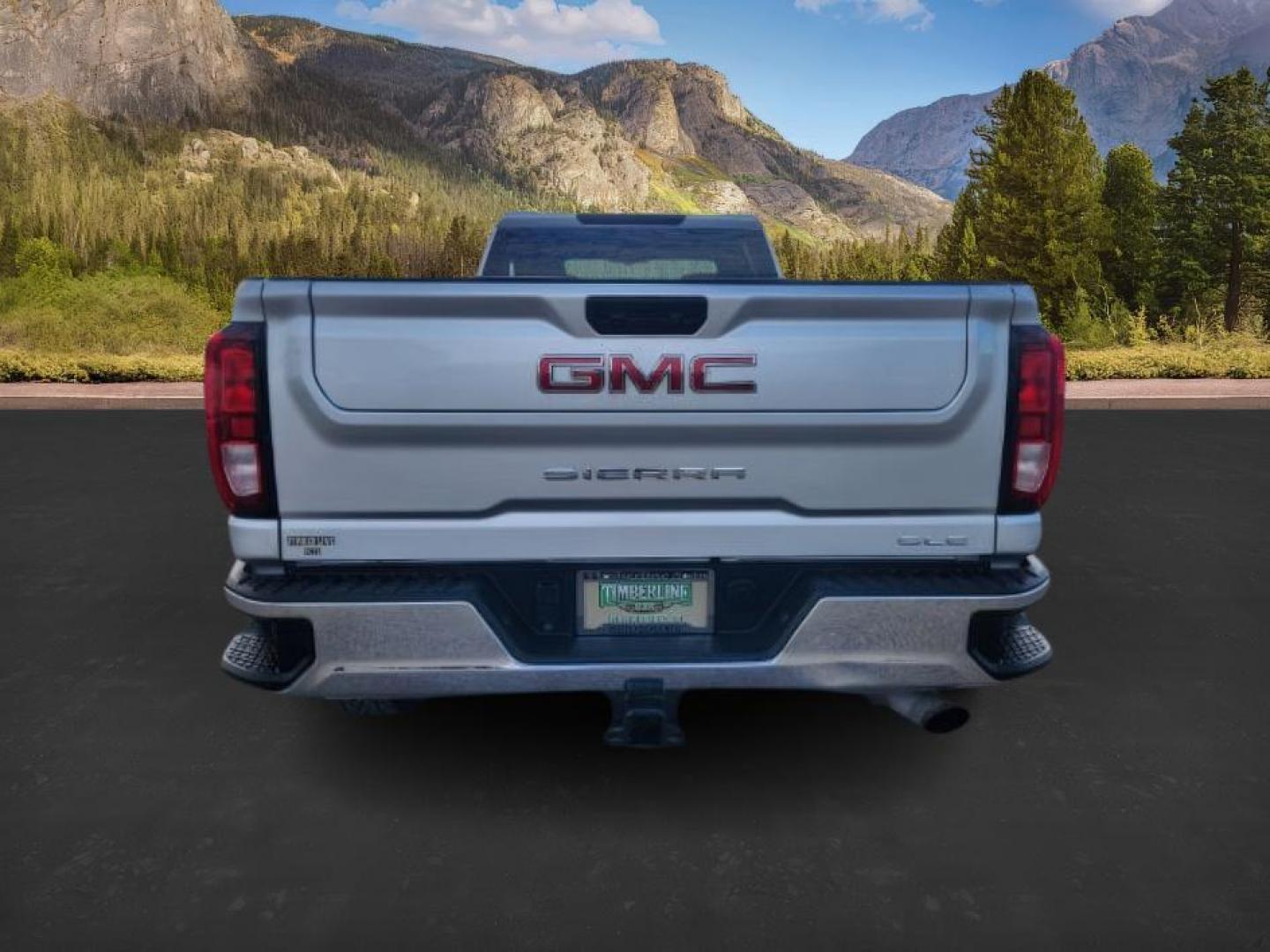2022 Quicksilver Metallic /Jet Black GMC Sierra 3500HD (1GT49TE70NF) with an 66L V-8 gasoline direct injection engine, Automatic transmission, located at 1175 N Woodruff Ave, Idaho Falls, ID, 83401, 43.506901, -111.999657 - At Timberline Auto, finding a great deal on your next vehicle is always easy! Our experienced sales staff's goal is to help find you the right vehicle at the right price! Our knowledgeable finance department has options for almost any credit score. We offer extended service contract options to prote - Photo#3
