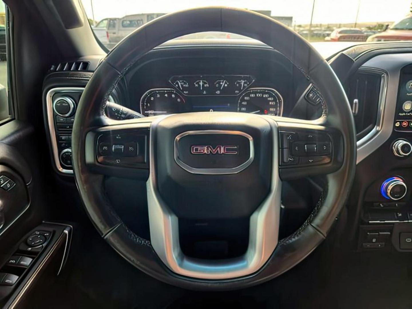 2022 Quicksilver Metallic /Jet Black GMC Sierra 3500HD (1GT49TE70NF) with an 66L V-8 gasoline direct injection engine, Automatic transmission, located at 1175 N Woodruff Ave, Idaho Falls, ID, 83401, 43.506901, -111.999657 - At Timberline Auto, finding a great deal on your next vehicle is always easy! Our experienced sales staff's goal is to help find you the right vehicle at the right price! Our knowledgeable finance department has options for almost any credit score. We offer extended service contract options to prote - Photo#18