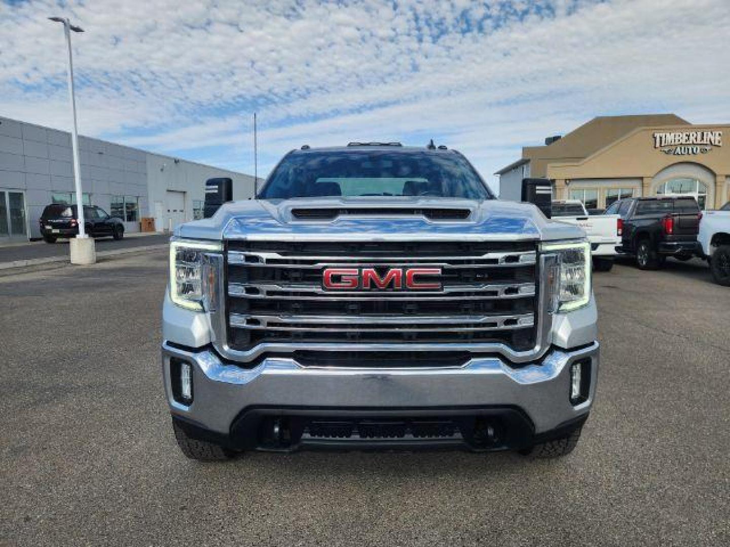 2022 Quicksilver Metallic /Jet Black GMC Sierra 3500HD (1GT49TE70NF) with an 66L V-8 gasoline direct injection engine, Automatic transmission, located at 1175 N Woodruff Ave, Idaho Falls, ID, 83401, 43.506901, -111.999657 - At Timberline Auto, finding a great deal on your next vehicle is always easy! Our experienced sales staff's goal is to help find you the right vehicle at the right price! Our knowledgeable finance department has options for almost any credit score. We offer extended service contract options to prote - Photo#34