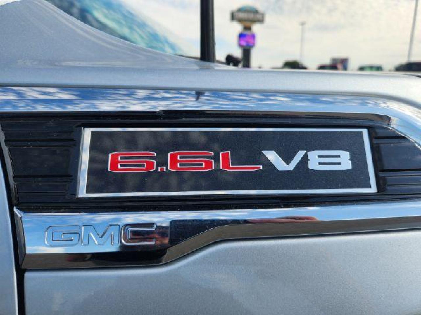 2022 Quicksilver Metallic /Jet Black GMC Sierra 3500HD (1GT49TE70NF) with an 66L V-8 gasoline direct injection engine, Automatic transmission, located at 1175 N Woodruff Ave, Idaho Falls, ID, 83401, 43.506901, -111.999657 - At Timberline Auto, finding a great deal on your next vehicle is always easy! Our experienced sales staff's goal is to help find you the right vehicle at the right price! Our knowledgeable finance department has options for almost any credit score. We offer extended service contract options to prote - Photo#43