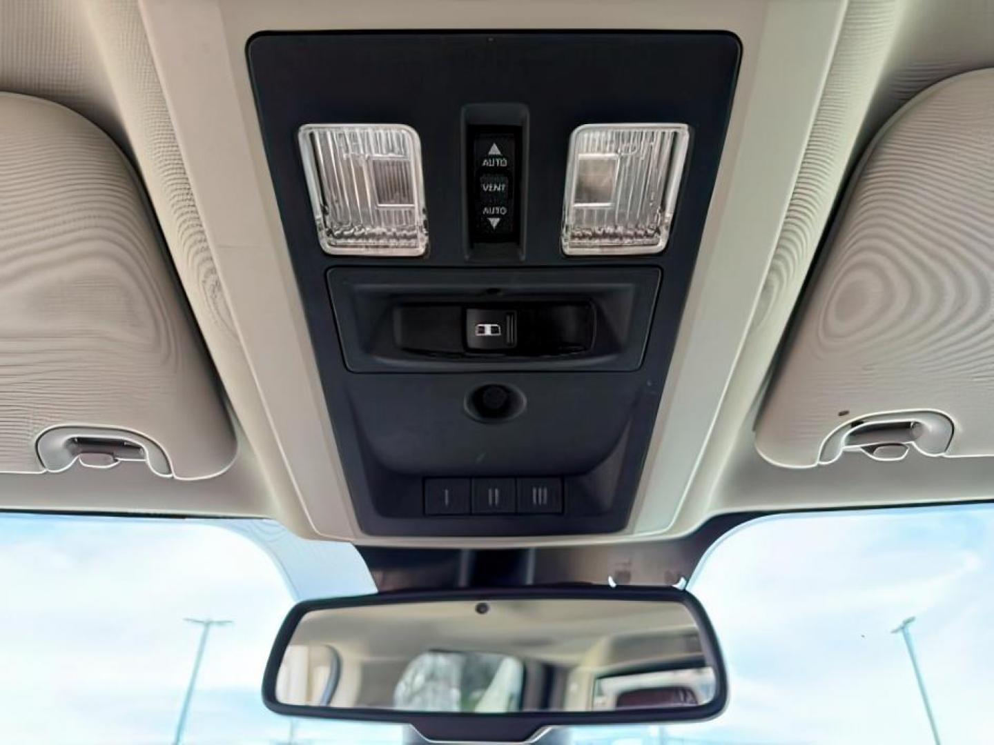 2013 WHITE /LEATHER RAM 1500 LARAMIE LONGHORN (1C6RR7PTXDS) with an 5.7 V8 engine, AUTO transmission, located at 1235 N Woodruff Ave., Idaho Falls, 83401, (208) 523-1053, 43.507172, -112.000488 - At Timberline Auto, finding a great deal on your next vehicle is always easy! Our experienced sales staff's goal is to help find you the right vehicle at the right price! Our knowledgeable finance department has options for almost any credit score. We offer extended service contract options to prote - Photo#16