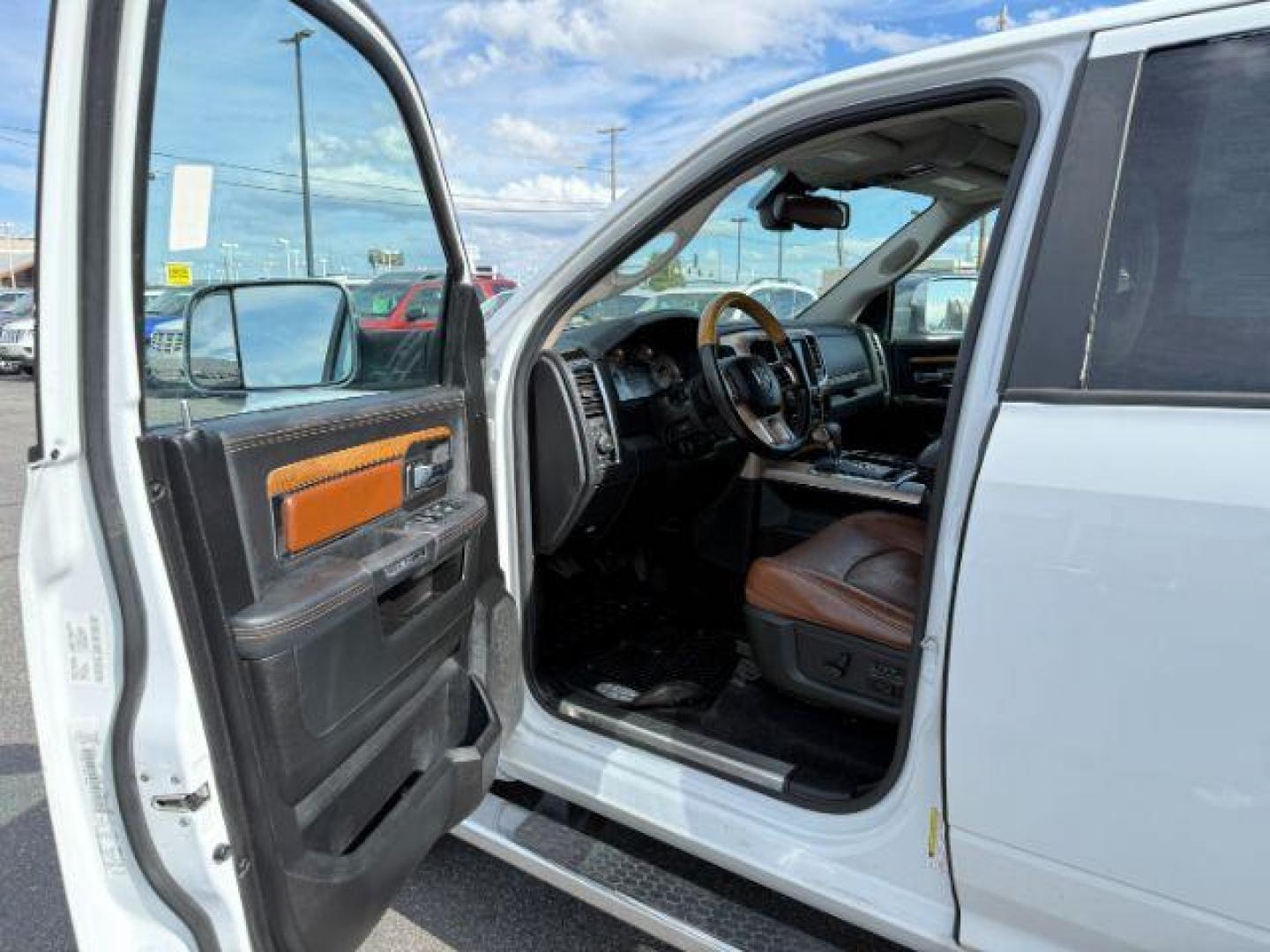 2013 WHITE /LEATHER Ram 1500 (1C6RR7PTXDS) with an 57 V8 engine, Automatic transmission, located at 1175 N Woodruff Ave, Idaho Falls, ID, 83401, 43.506901, -111.999657 - At Timberline Auto, finding a great deal on your next vehicle is always easy! Our experienced sales staff's goal is to help find you the right vehicle at the right price! Our knowledgeable finance department has options for almost any credit score. We offer extended service contract options to prote - Photo#34