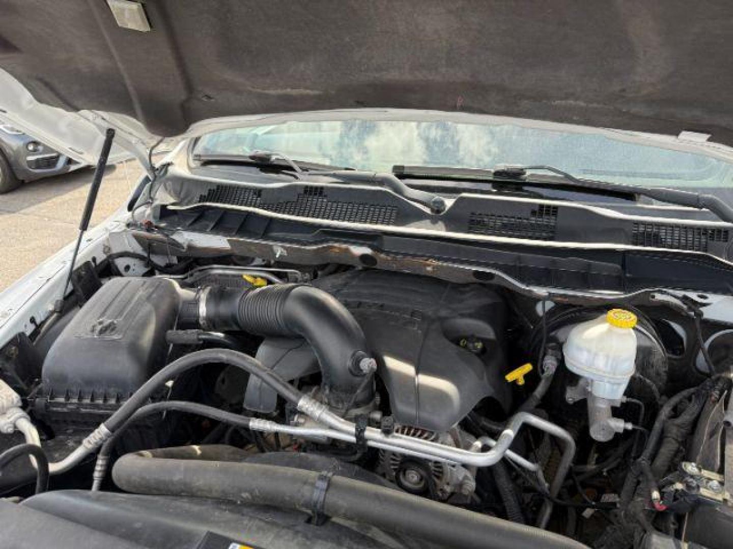 2013 WHITE /LEATHER Ram 1500 (1C6RR7PTXDS) with an 57 V8 engine, Automatic transmission, located at 1175 N Woodruff Ave, Idaho Falls, ID, 83401, 43.506901, -111.999657 - At Timberline Auto, finding a great deal on your next vehicle is always easy! Our experienced sales staff's goal is to help find you the right vehicle at the right price! Our knowledgeable finance department has options for almost any credit score. We offer extended service contract options to prote - Photo#49