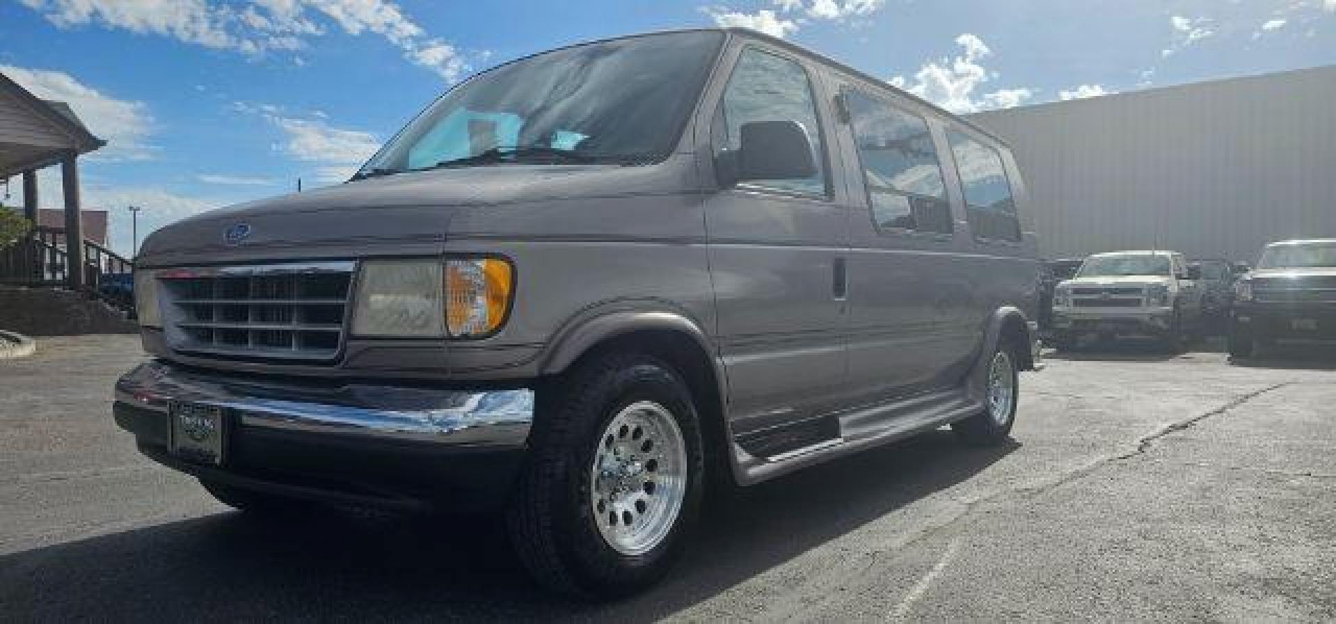 1995 TAN /CLOTH Ford E-150 (1FDEE14H4SH) with an 58 engine, Automatic transmission, located at 1175 N Woodruff Ave, Idaho Falls, ID, 83401, 43.506901, -111.999657 - At Timberline Auto, finding a great deal on your next vehicle is always easy! Our experienced sales staff's goal is to help find you the right vehicle at the right price! Our knowledgeable finance department has options for almost any credit score. We offer extended service contract options to prote - Photo#14