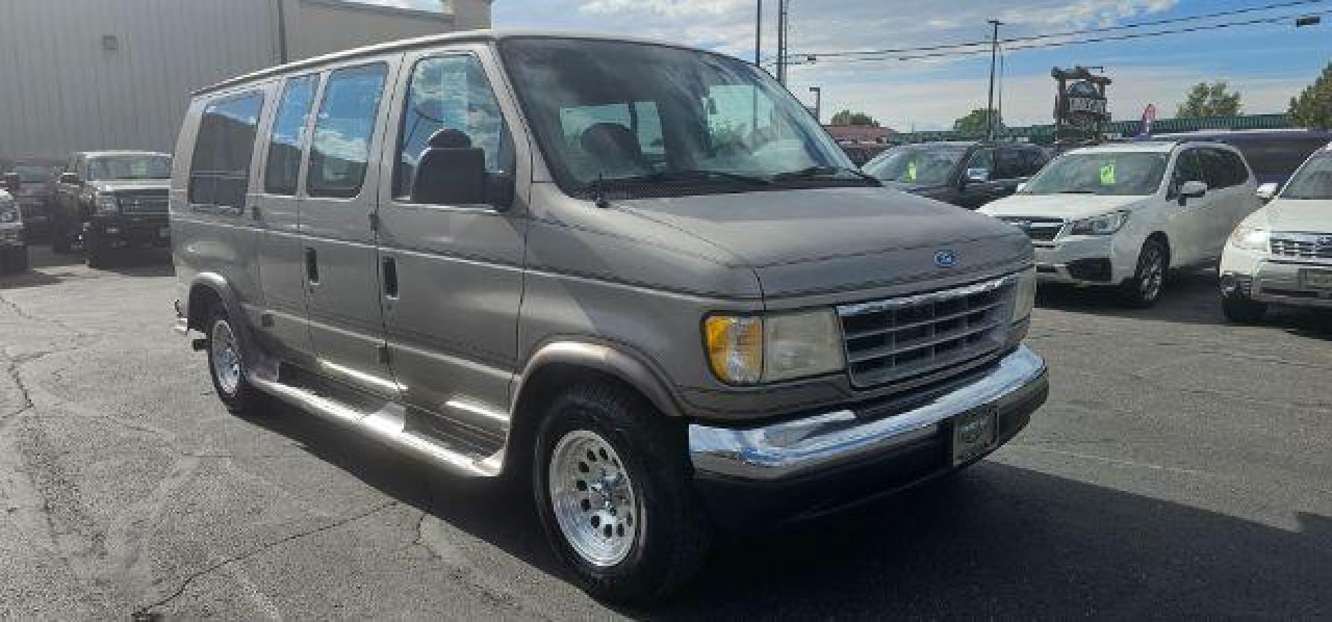 1995 TAN /CLOTH Ford E-150 (1FDEE14H4SH) with an 58 engine, Automatic transmission, located at 1175 N Woodruff Ave, Idaho Falls, ID, 83401, 43.506901, -111.999657 - At Timberline Auto, finding a great deal on your next vehicle is always easy! Our experienced sales staff's goal is to help find you the right vehicle at the right price! Our knowledgeable finance department has options for almost any credit score. We offer extended service contract options to prote - Photo#20