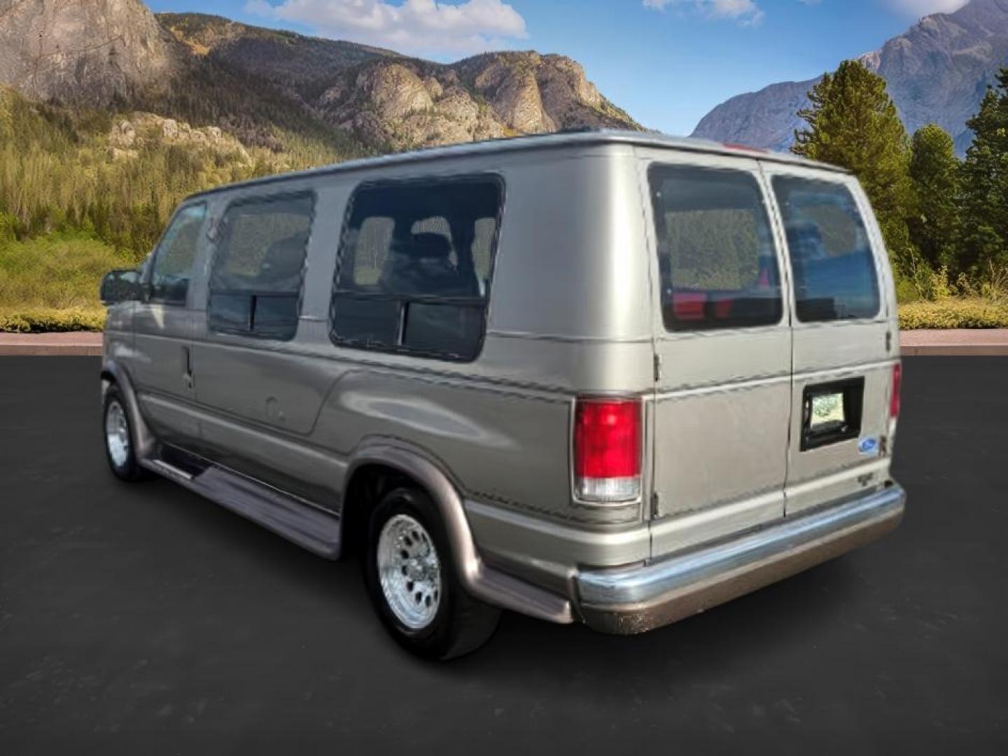 1995 TAN /CLOTH Ford E-150 (1FDEE14H4SH) with an 58 engine, Automatic transmission, located at 1175 N Woodruff Ave, Idaho Falls, ID, 83401, 43.506901, -111.999657 - At Timberline Auto, finding a great deal on your next vehicle is always easy! Our experienced sales staff's goal is to help find you the right vehicle at the right price! Our knowledgeable finance department has options for almost any credit score. We offer extended service contract options to prote - Photo#2