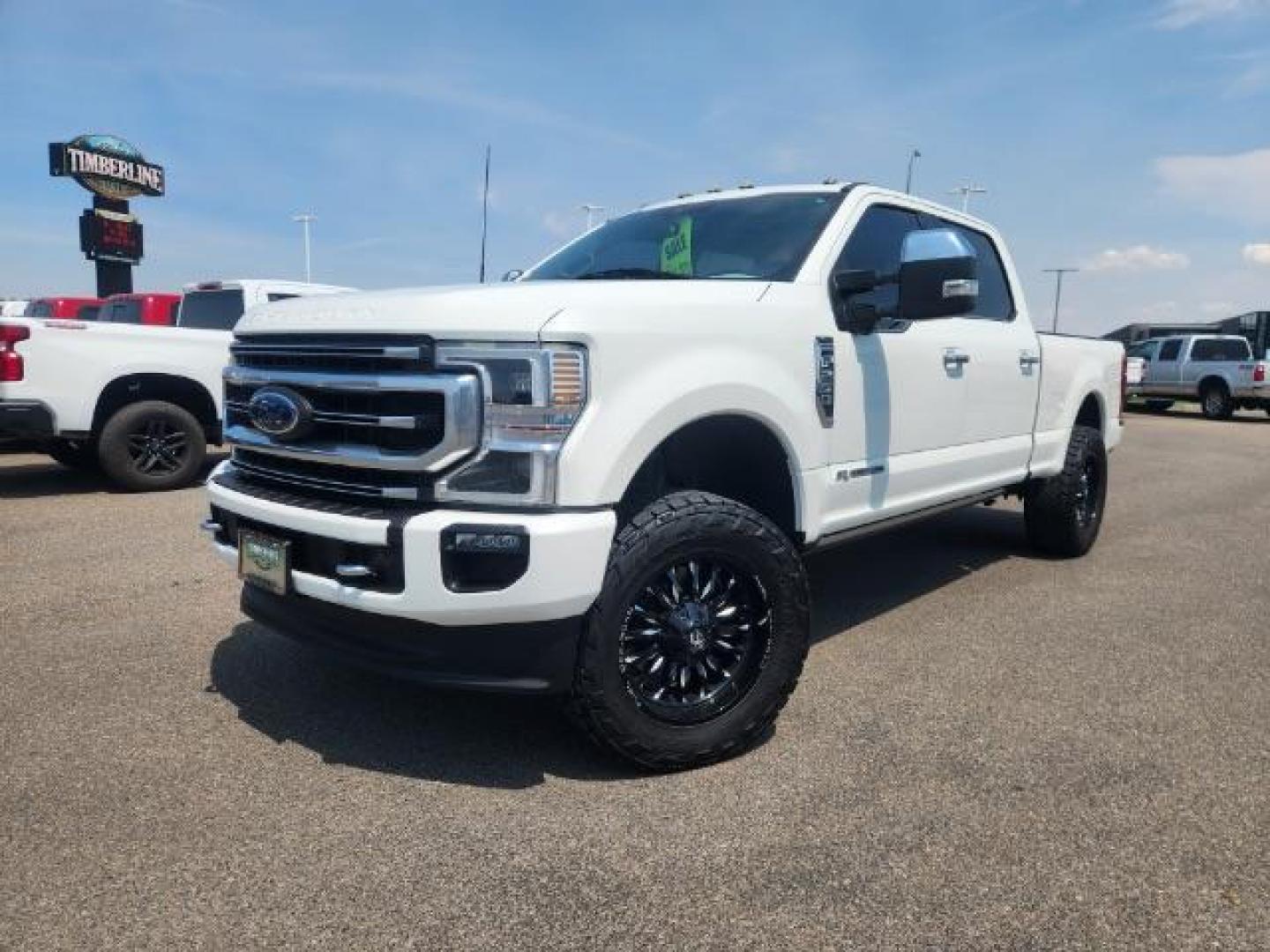 2020 Star White Metallic Tri-Coat /Black Ford F-250 (1FT7W2BT2LE) with an Powerstroke 67L V-8 diesel direct injection engine, Automatic transmission, located at 1175 N Woodruff Ave, Idaho Falls, ID, 83401, 43.506901, -111.999657 - At Timberline Auto, finding a great deal on your next vehicle is always easy! Our experienced sales staff's goal is to help find you the right vehicle at the right price! Our knowledgeable finance department has options for almost any credit score. We offer extended service contract options to prote - Photo#29
