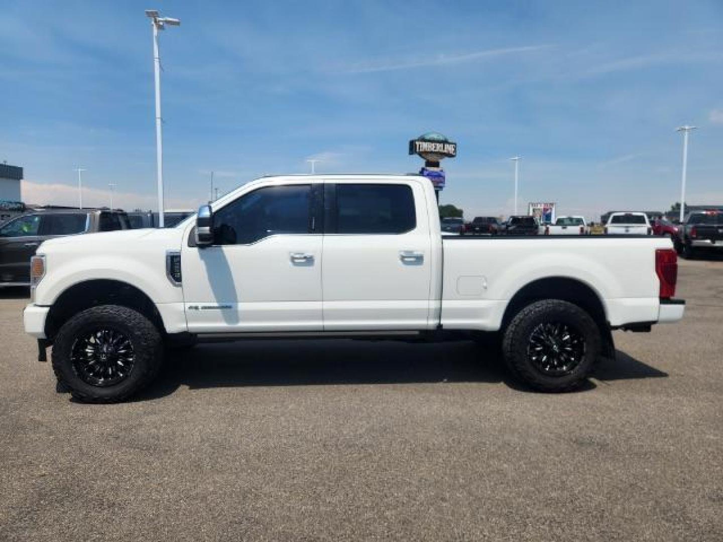 2020 Star White Metallic Tri-Coat /Black Ford F-250 (1FT7W2BT2LE) with an Powerstroke 67L V-8 diesel direct injection engine, Automatic transmission, located at 1175 N Woodruff Ave, Idaho Falls, ID, 83401, 43.506901, -111.999657 - At Timberline Auto, finding a great deal on your next vehicle is always easy! Our experienced sales staff's goal is to help find you the right vehicle at the right price! Our knowledgeable finance department has options for almost any credit score. We offer extended service contract options to prote - Photo#30