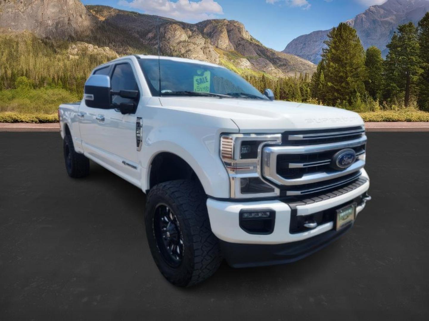 2020 Star White Metallic Tri-Coat /Black Ford F-250 (1FT7W2BT2LE) with an Powerstroke 67L V-8 diesel direct injection engine, Automatic transmission, located at 1175 N Woodruff Ave, Idaho Falls, ID, 83401, 43.506901, -111.999657 - At Timberline Auto, finding a great deal on your next vehicle is always easy! Our experienced sales staff's goal is to help find you the right vehicle at the right price! Our knowledgeable finance department has options for almost any credit score. We offer extended service contract options to prote - Photo#6