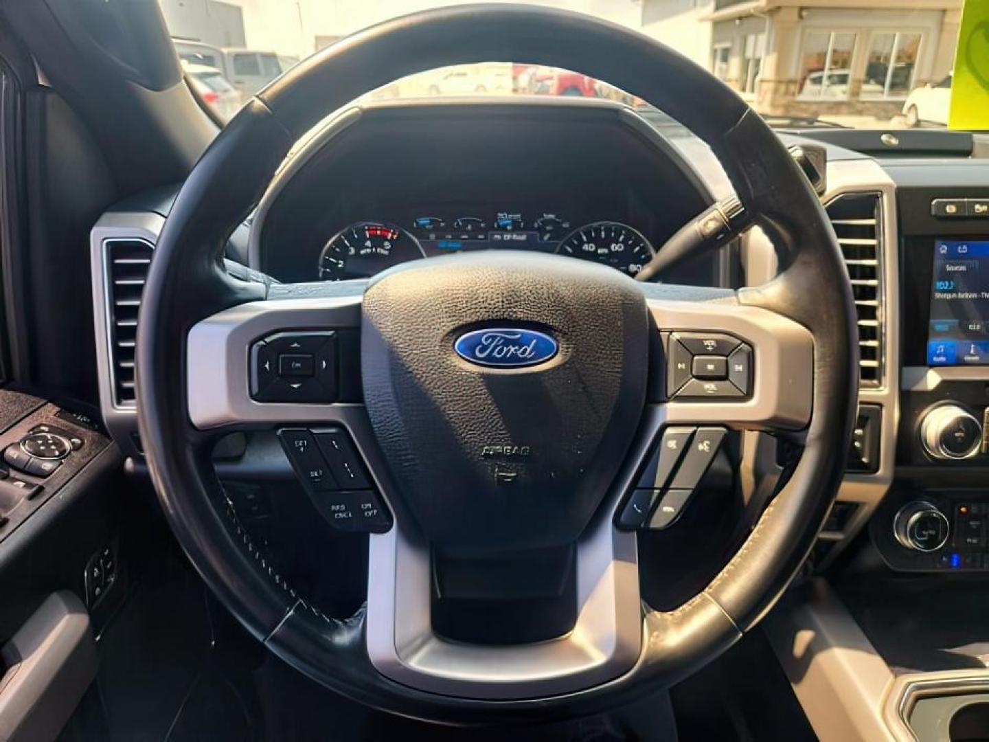 2020 Star White Metallic Tri-Coat /Black Ford F-250 (1FT7W2BT2LE) with an Powerstroke 67L V-8 diesel direct injection engine, Automatic transmission, located at 1175 N Woodruff Ave, Idaho Falls, ID, 83401, 43.506901, -111.999657 - At Timberline Auto, finding a great deal on your next vehicle is always easy! Our experienced sales staff's goal is to help find you the right vehicle at the right price! Our knowledgeable finance department has options for almost any credit score. We offer extended service contract options to prote - Photo#26