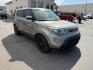 2015 GRAY /CLOTH KIA Soul (KNDJN2A21F7) with an 16 engine, Automatic transmission, located at 1175 N Woodruff Ave, Idaho Falls, ID, 83401, 43.506901, -111.999657 - At Timberline Auto, finding a great deal on your next vehicle is always easy! Our experienced sales staff's goal is to help find you the right vehicle at the right price! Our knowledgeable finance department has options for almost any credit score. We offer extended service contract options to prote - Photo#27