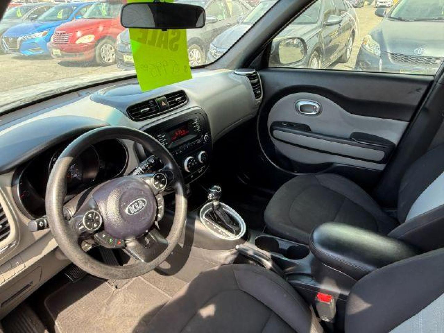 2015 GRAY /CLOTH KIA Soul (KNDJN2A21F7) with an 16 engine, Automatic transmission, located at 1175 N Woodruff Ave, Idaho Falls, ID, 83401, 43.506901, -111.999657 - At Timberline Auto, finding a great deal on your next vehicle is always easy! Our experienced sales staff's goal is to help find you the right vehicle at the right price! Our knowledgeable finance department has options for almost any credit score. We offer extended service contract options to prote - Photo#32