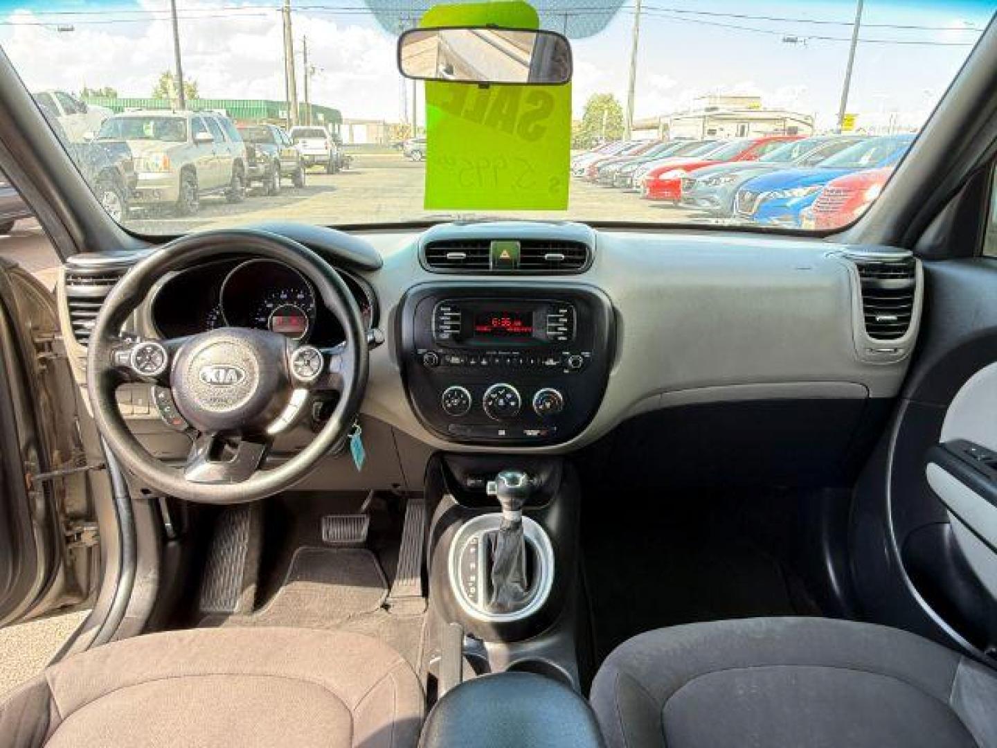 2015 GRAY /CLOTH KIA Soul (KNDJN2A21F7) with an 16 engine, Automatic transmission, located at 1175 N Woodruff Ave, Idaho Falls, ID, 83401, 43.506901, -111.999657 - At Timberline Auto, finding a great deal on your next vehicle is always easy! Our experienced sales staff's goal is to help find you the right vehicle at the right price! Our knowledgeable finance department has options for almost any credit score. We offer extended service contract options to prote - Photo#37