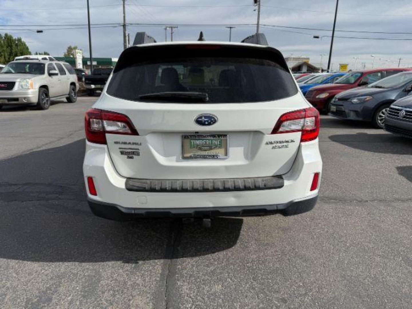 2016 Crystal White Pearl /Slate Black Subaru Outback (4S4BSAFC5G3) with an 25L H-4 DOHC engine, Automatic transmission, located at 1175 N Woodruff Ave, Idaho Falls, ID, 83401, 43.506901, -111.999657 - At Timberline Auto, finding a great deal on your next vehicle is always easy! Our experienced sales staff's goal is to help find you the right vehicle at the right price! Our knowledgeable finance department has options for almost any credit score. We offer extended service contract options to prote - Photo#23