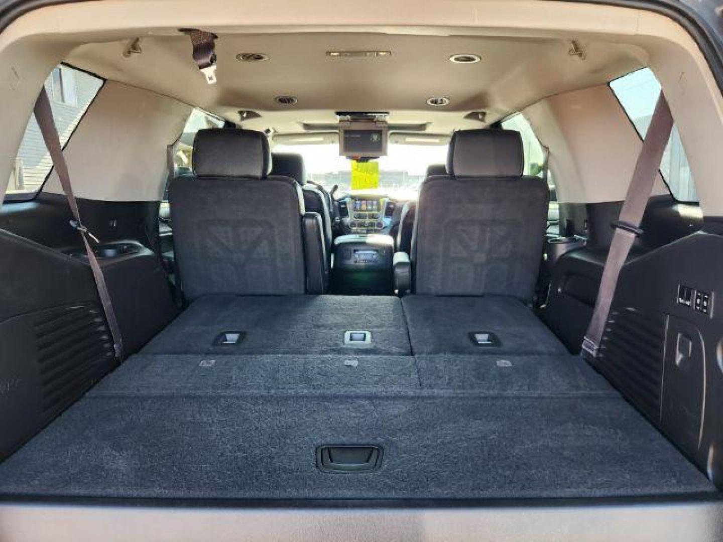2016 Silver Ice Metallic /Jet Black Chevrolet Tahoe (1GNSKBKC4GR) with an EcoTec3 53L V-8 gasoline direct injection engine, Automatic transmission, located at 1175 N Woodruff Ave, Idaho Falls, ID, 83401, 43.506901, -111.999657 - At Timberline Auto, finding a great deal on your next vehicle is always easy! Our experienced sales staff's goal is to help find you the right vehicle at the right price! Our knowledgeable finance department has options for almost any credit score. We offer extended service contract options to prote - Photo#30