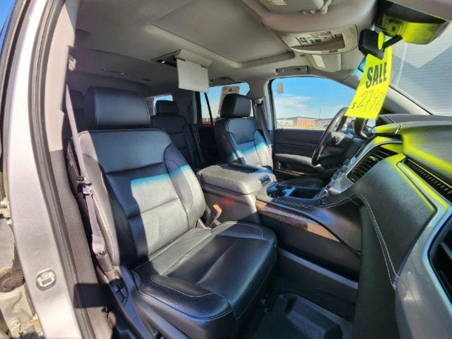 2016 Silver Ice Metallic /Jet Black Chevrolet Tahoe (1GNSKBKC4GR) with an EcoTec3 53L V-8 gasoline direct injection engine, Automatic transmission, located at 1175 N Woodruff Ave, Idaho Falls, ID, 83401, 43.506901, -111.999657 - At Timberline Auto, finding a great deal on your next vehicle is always easy! Our experienced sales staff's goal is to help find you the right vehicle at the right price! Our knowledgeable finance department has options for almost any credit score. We offer extended service contract options to prote - Photo#36