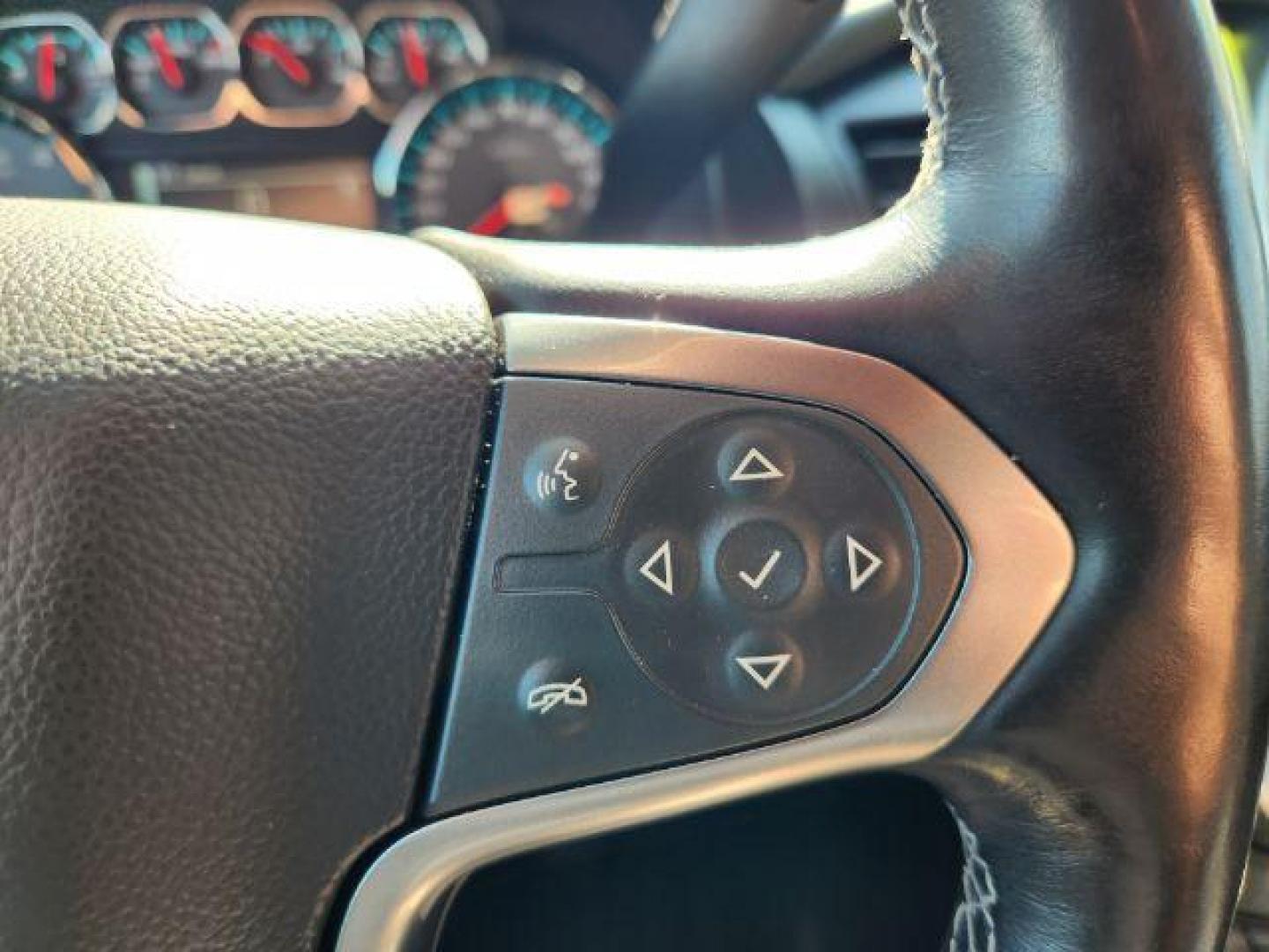 2016 Silver Ice Metallic /Jet Black Chevrolet Tahoe (1GNSKBKC4GR) with an EcoTec3 53L V-8 gasoline direct injection engine, Automatic transmission, located at 1175 N Woodruff Ave, Idaho Falls, ID, 83401, 43.506901, -111.999657 - At Timberline Auto, finding a great deal on your next vehicle is always easy! Our experienced sales staff's goal is to help find you the right vehicle at the right price! Our knowledgeable finance department has options for almost any credit score. We offer extended service contract options to prote - Photo#41