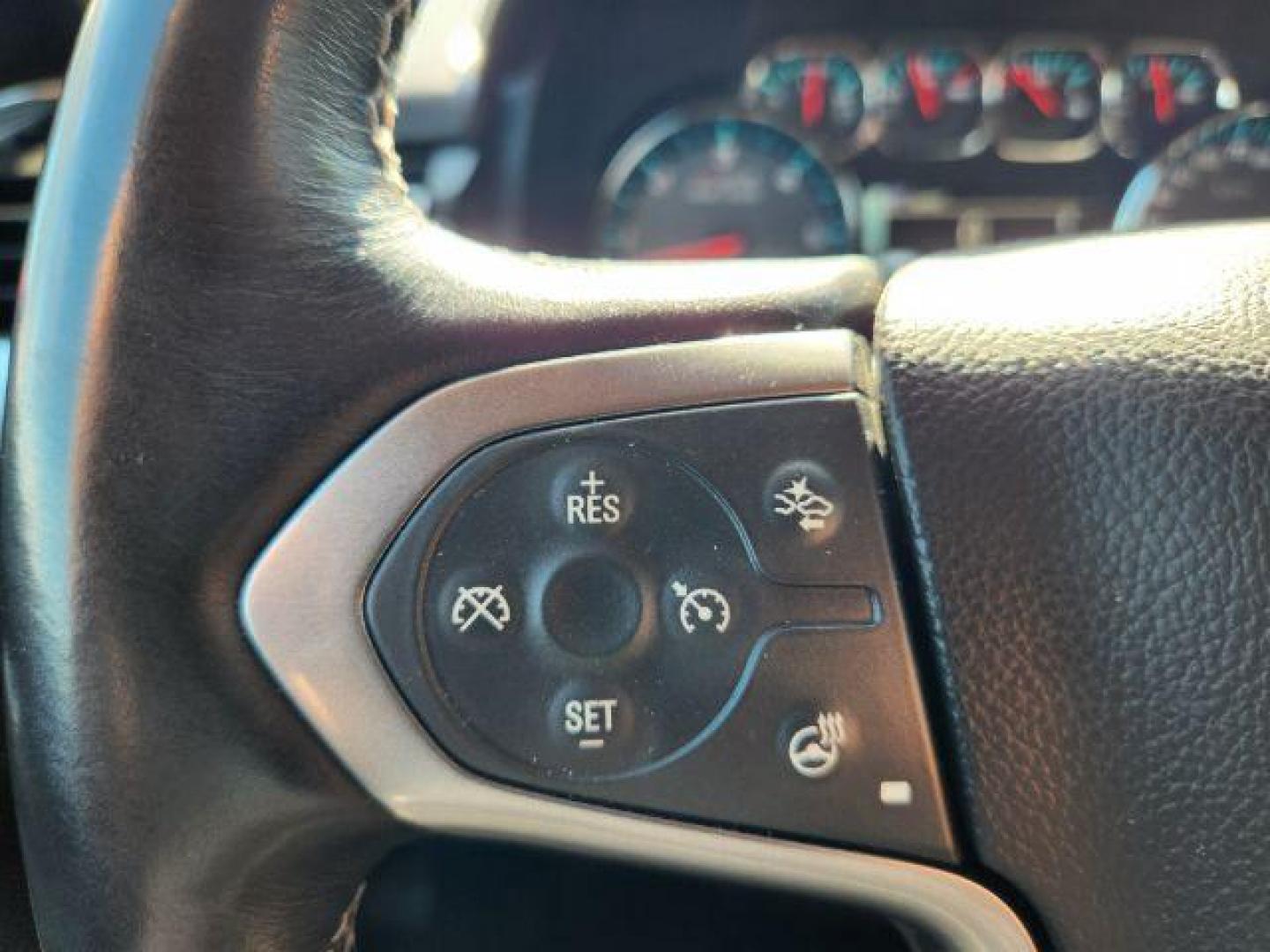 2016 Silver Ice Metallic /Jet Black Chevrolet Tahoe (1GNSKBKC4GR) with an EcoTec3 53L V-8 gasoline direct injection engine, Automatic transmission, located at 1175 N Woodruff Ave, Idaho Falls, ID, 83401, 43.506901, -111.999657 - At Timberline Auto, finding a great deal on your next vehicle is always easy! Our experienced sales staff's goal is to help find you the right vehicle at the right price! Our knowledgeable finance department has options for almost any credit score. We offer extended service contract options to prote - Photo#42