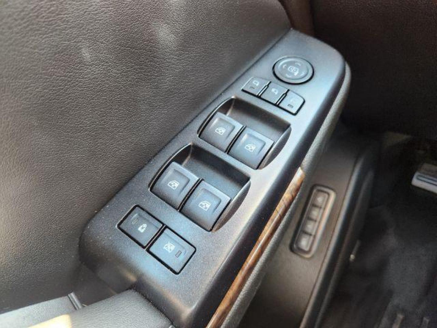 2016 Silver Ice Metallic /Jet Black Chevrolet Tahoe (1GNSKBKC4GR) with an EcoTec3 53L V-8 gasoline direct injection engine, Automatic transmission, located at 1175 N Woodruff Ave, Idaho Falls, ID, 83401, 43.506901, -111.999657 - At Timberline Auto, finding a great deal on your next vehicle is always easy! Our experienced sales staff's goal is to help find you the right vehicle at the right price! Our knowledgeable finance department has options for almost any credit score. We offer extended service contract options to prote - Photo#45