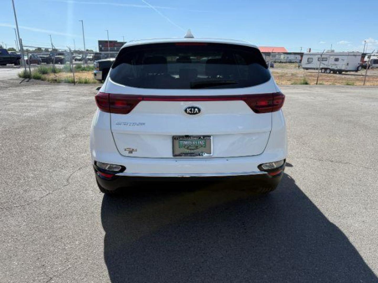 2021 Snow White Pearl /Black KIA Sportage (KNDPMCAC0M7) with an Theta II 24L I-4 gasoline direct injection engine, Automatic transmission, located at 1175 N Woodruff Ave, Idaho Falls, ID, 83401, 43.506901, -111.999657 - At Timberline Auto, finding a great deal on your next vehicle is always easy! Our experienced sales staff's goal is to help find you the right vehicle at the right price! Our knowledgeable finance department has options for almost any credit score. We offer extended service contract options to prote - Photo#23