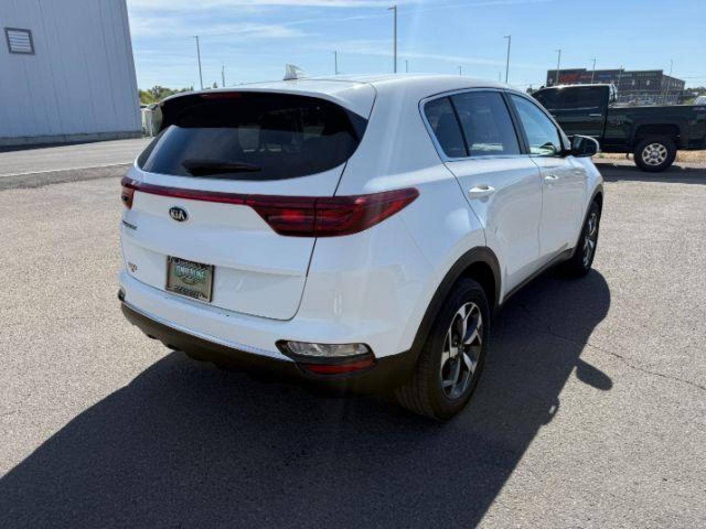 2021 Snow White Pearl /Black KIA Sportage (KNDPMCAC0M7) with an Theta II 24L I-4 gasoline direct injection engine, Automatic transmission, located at 1175 N Woodruff Ave, Idaho Falls, ID, 83401, 43.506901, -111.999657 - At Timberline Auto, finding a great deal on your next vehicle is always easy! Our experienced sales staff's goal is to help find you the right vehicle at the right price! Our knowledgeable finance department has options for almost any credit score. We offer extended service contract options to prote - Photo#25