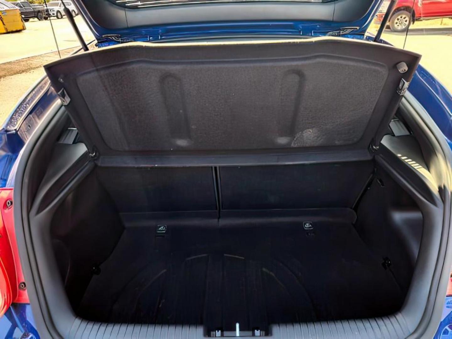 2017 Pacific Blue Pearl /Black Hyundai Veloster (KMHTC6AE0HU) with an 16L I-4 gasoline direct injection engine, Automatic transmission, located at 1175 N Woodruff Ave, Idaho Falls, ID, 83401, 43.506901, -111.999657 - At Timberline Auto, finding a great deal on your next vehicle is always easy! Our experienced sales staff's goal is to help find you the right vehicle at the right price! Our knowledgeable finance department has options for almost any credit score. We offer extended service contract options to prote - Photo#11