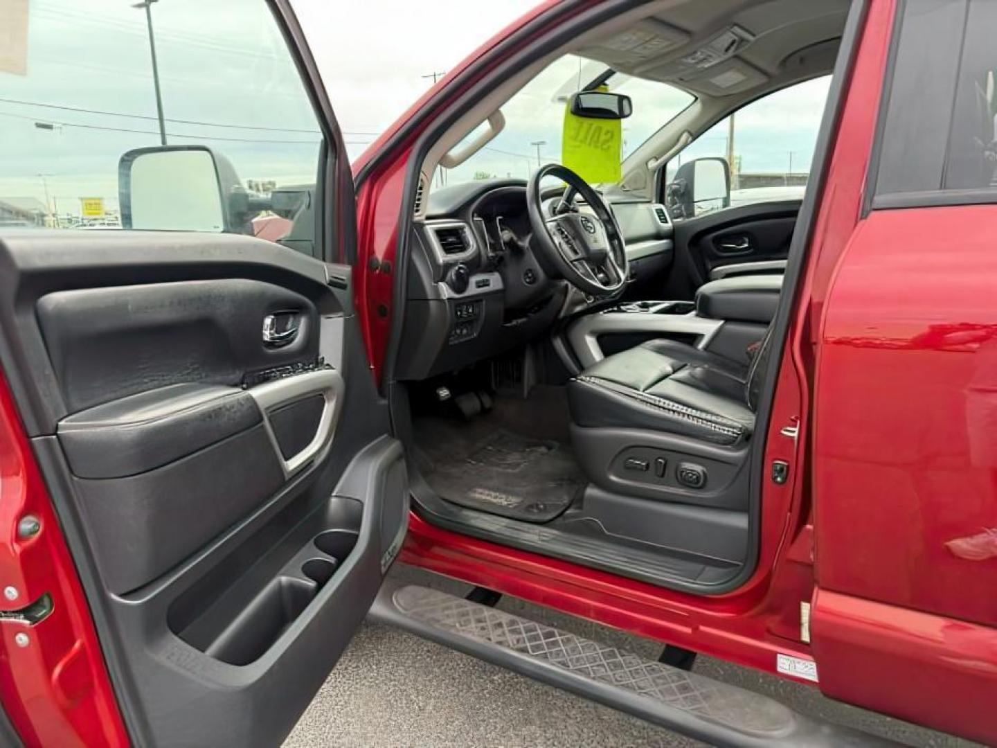2016 RED /LEATHER Nissan Titan XD (1N6BA1F47GN) with an 50 engine, Automatic transmission, located at 1175 N Woodruff Ave, Idaho Falls, ID, 83401, 43.506901, -111.999657 - At Timberline Auto, finding a great deal on your next vehicle is always easy! Our experienced sales staff's goal is to help find you the right vehicle at the right price! Our knowledgeable finance department has options for almost any credit score. We offer extended service contract options to prote - Photo#10