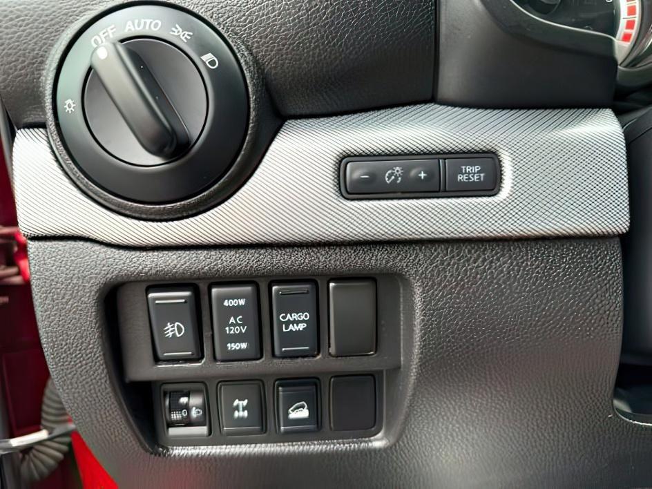 2016 RED /LEATHER Nissan Titan XD (1N6BA1F47GN) with an 50 engine, Automatic transmission, located at 1175 N Woodruff Ave, Idaho Falls, ID, 83401, 43.506901, -111.999657 - At Timberline Auto, finding a great deal on your next vehicle is always easy! Our experienced sales staff's goal is to help find you the right vehicle at the right price! Our knowledgeable finance department has options for almost any credit score. We offer extended service contract options to prote - Photo#15