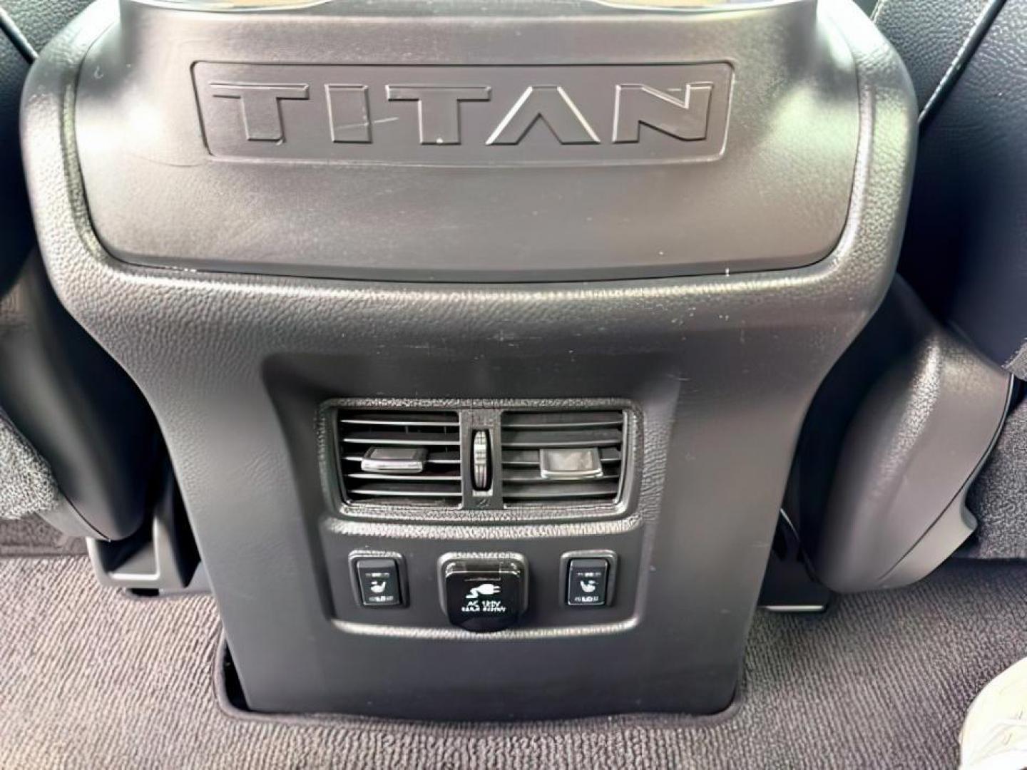 2016 RED /LEATHER Nissan Titan XD (1N6BA1F47GN) with an 50 engine, Automatic transmission, located at 1175 N Woodruff Ave, Idaho Falls, ID, 83401, 43.506901, -111.999657 - At Timberline Auto, finding a great deal on your next vehicle is always easy! Our experienced sales staff's goal is to help find you the right vehicle at the right price! Our knowledgeable finance department has options for almost any credit score. We offer extended service contract options to prote - Photo#18
