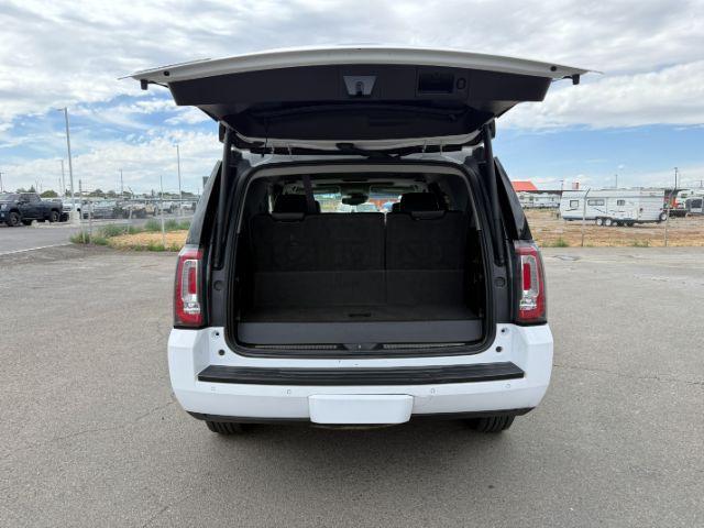2018 WHITE /LEATHER GMC Yukon (1GKS2BKC9JR) with an EcoTec3 53L V-8 gasoline direct injection engine, Automatic transmission, located at 1175 N Woodruff Ave, Idaho Falls, ID, 83401, 43.506901, -111.999657 - At Timberline Auto, finding a great deal on your next vehicle is always easy! Our experienced sales staff's goal is to help find you the right vehicle at the right price! Our knowledgeable finance department has options for almost any credit score. We offer extended service contract options to prote- Photo#26