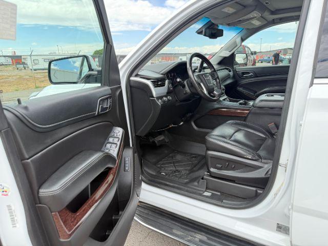 2018 WHITE /LEATHER GMC Yukon (1GKS2BKC9JR) with an EcoTec3 53L V-8 gasoline direct injection engine, Automatic transmission, located at 1175 N Woodruff Ave, Idaho Falls, ID, 83401, 43.506901, -111.999657 - At Timberline Auto, finding a great deal on your next vehicle is always easy! Our experienced sales staff's goal is to help find you the right vehicle at the right price! Our knowledgeable finance department has options for almost any credit score. We offer extended service contract options to prote- Photo#32