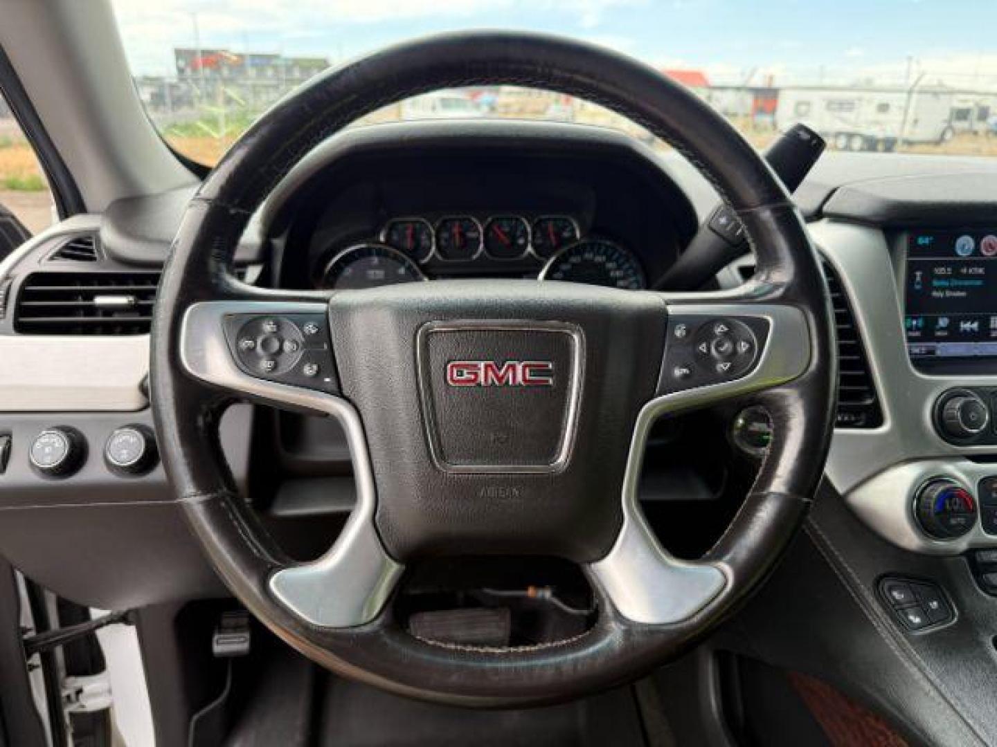 2018 WHITE /LEATHER GMC Yukon (1GKS2BKC9JR) with an EcoTec3 53L V-8 gasoline direct injection engine, Automatic transmission, located at 1175 N Woodruff Ave, Idaho Falls, ID, 83401, 43.506901, -111.999657 - At Timberline Auto, finding a great deal on your next vehicle is always easy! Our experienced sales staff's goal is to help find you the right vehicle at the right price! Our knowledgeable finance department has options for almost any credit score. We offer extended service contract options to prote - Photo#35