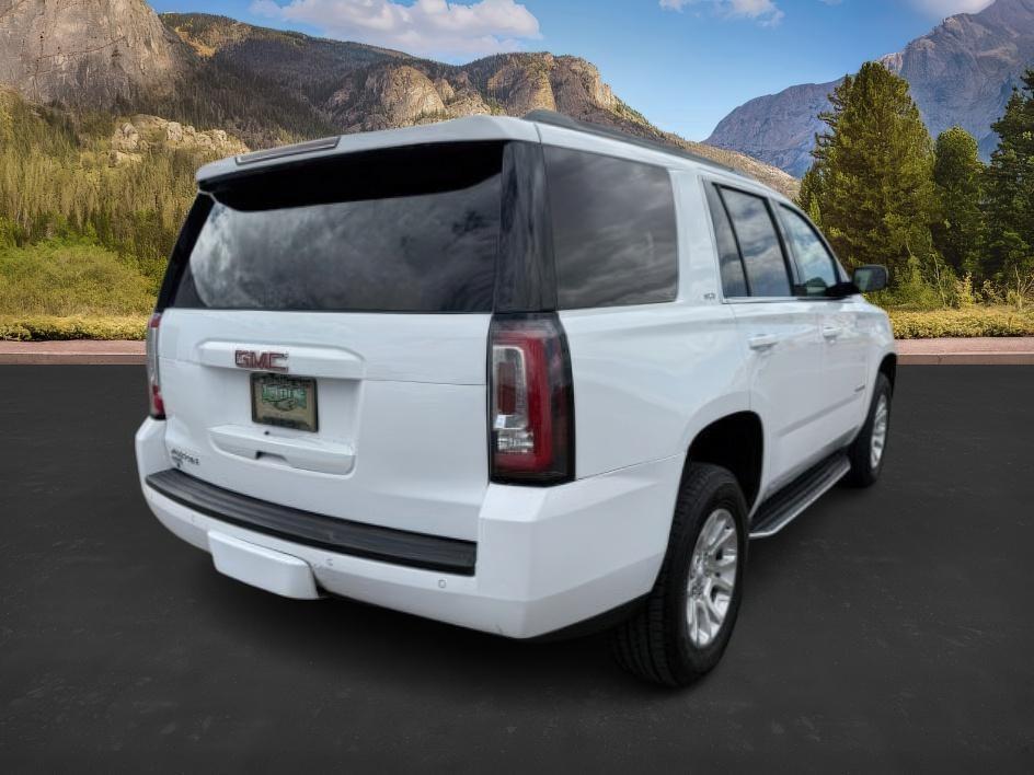 2018 WHITE /LEATHER GMC Yukon (1GKS2BKC9JR) with an EcoTec3 53L V-8 gasoline direct injection engine, Automatic transmission, located at 1175 N Woodruff Ave, Idaho Falls, ID, 83401, 43.506901, -111.999657 - At Timberline Auto, finding a great deal on your next vehicle is always easy! Our experienced sales staff's goal is to help find you the right vehicle at the right price! Our knowledgeable finance department has options for almost any credit score. We offer extended service contract options to prote- Photo#6