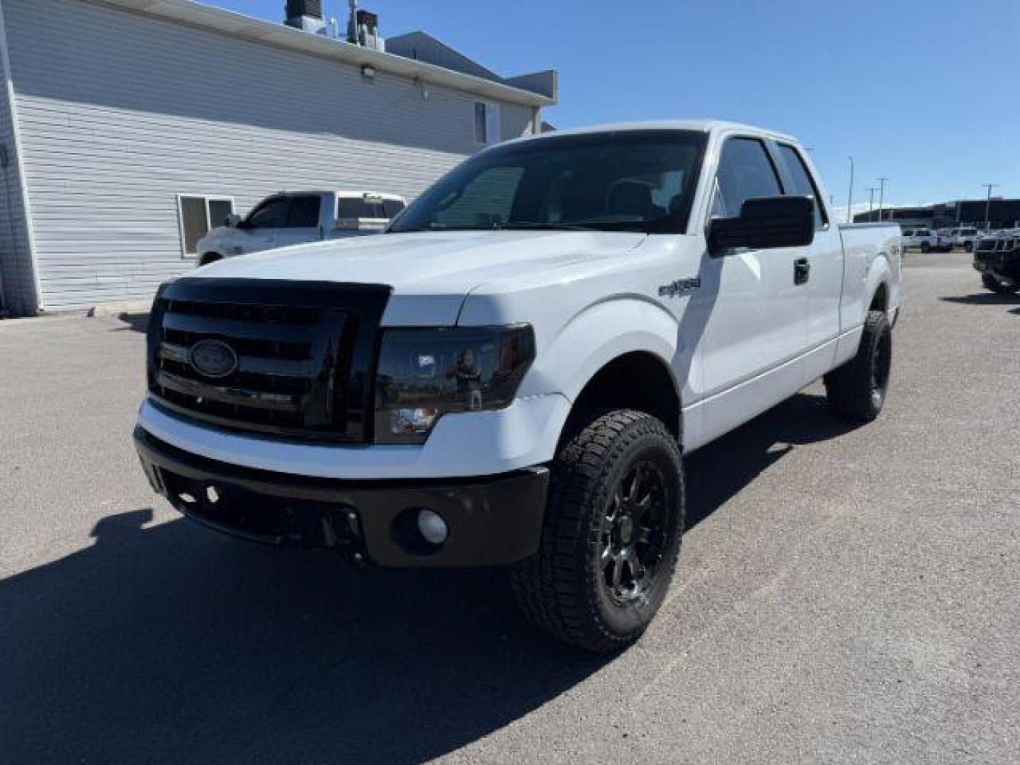 2011 Oxford White /Steel Grey Ford F-150 (1FTFX1EF7BF) with an 5L V-8 DOHC engine, Automatic transmission, located at 1175 N Woodruff Ave, Idaho Falls, ID, 83401, 43.506901, -111.999657 - At Timberline Auto, finding a great deal on your next vehicle is always easy! Our experienced sales staff's goal is to help find you the right vehicle at the right price! Our knowledgeable finance department has options for almost any credit score. We offer extended service contract options to prote - Photo#17