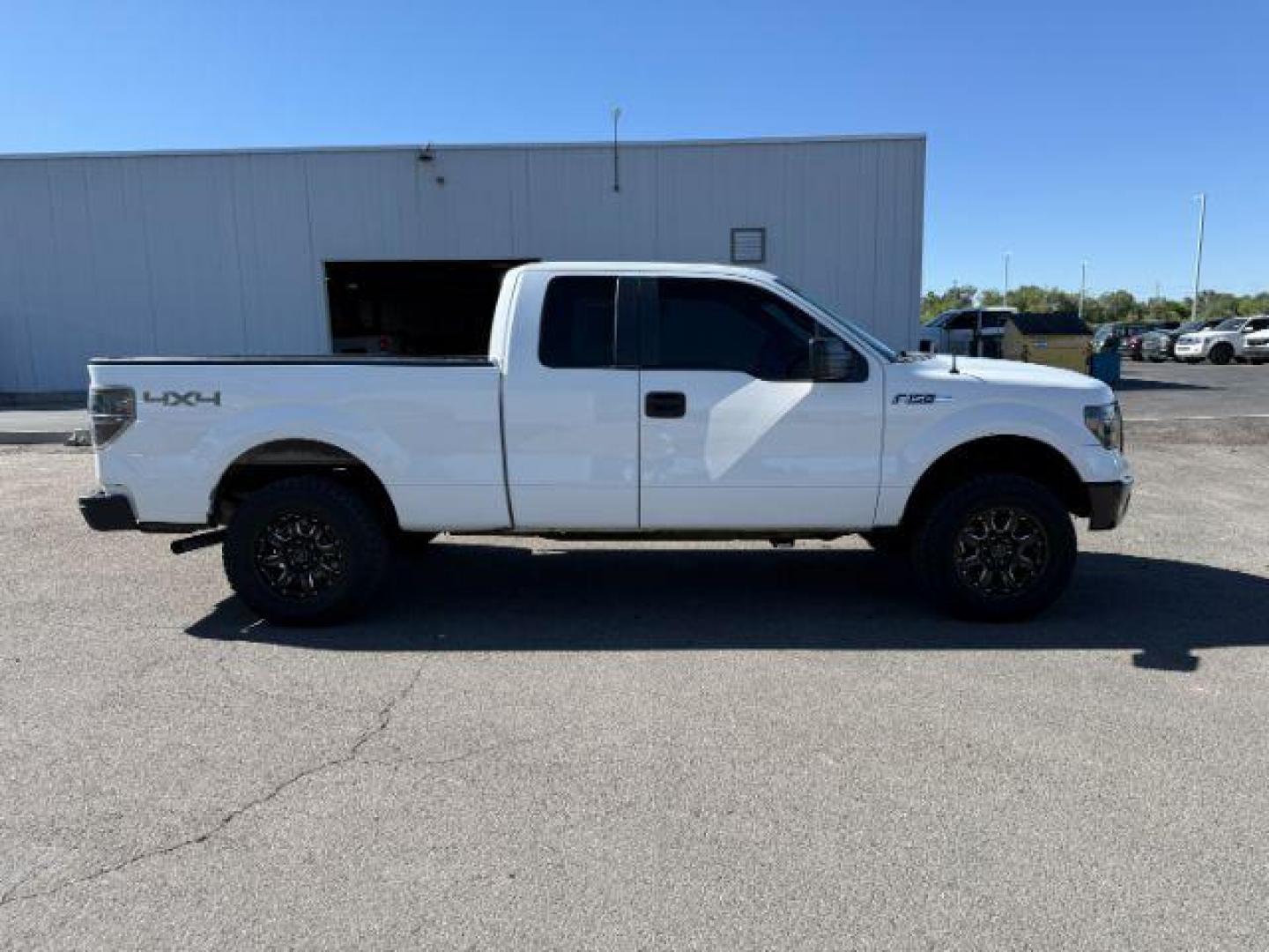 2011 Oxford White /Steel Grey Ford F-150 (1FTFX1EF7BF) with an 5L V-8 DOHC engine, Automatic transmission, located at 1175 N Woodruff Ave, Idaho Falls, ID, 83401, 43.506901, -111.999657 - At Timberline Auto, finding a great deal on your next vehicle is always easy! Our experienced sales staff's goal is to help find you the right vehicle at the right price! Our knowledgeable finance department has options for almost any credit score. We offer extended service contract options to prote - Photo#22