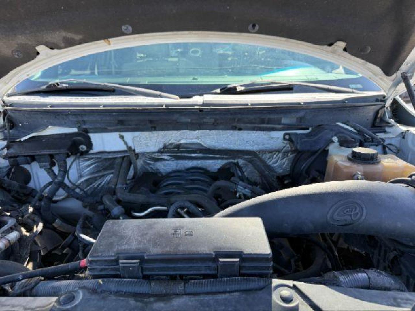2011 Oxford White /Steel Grey Ford F-150 (1FTFX1EF7BF) with an 5L V-8 DOHC engine, Automatic transmission, located at 1175 N Woodruff Ave, Idaho Falls, ID, 83401, 43.506901, -111.999657 - At Timberline Auto, finding a great deal on your next vehicle is always easy! Our experienced sales staff's goal is to help find you the right vehicle at the right price! Our knowledgeable finance department has options for almost any credit score. We offer extended service contract options to prote - Photo#33