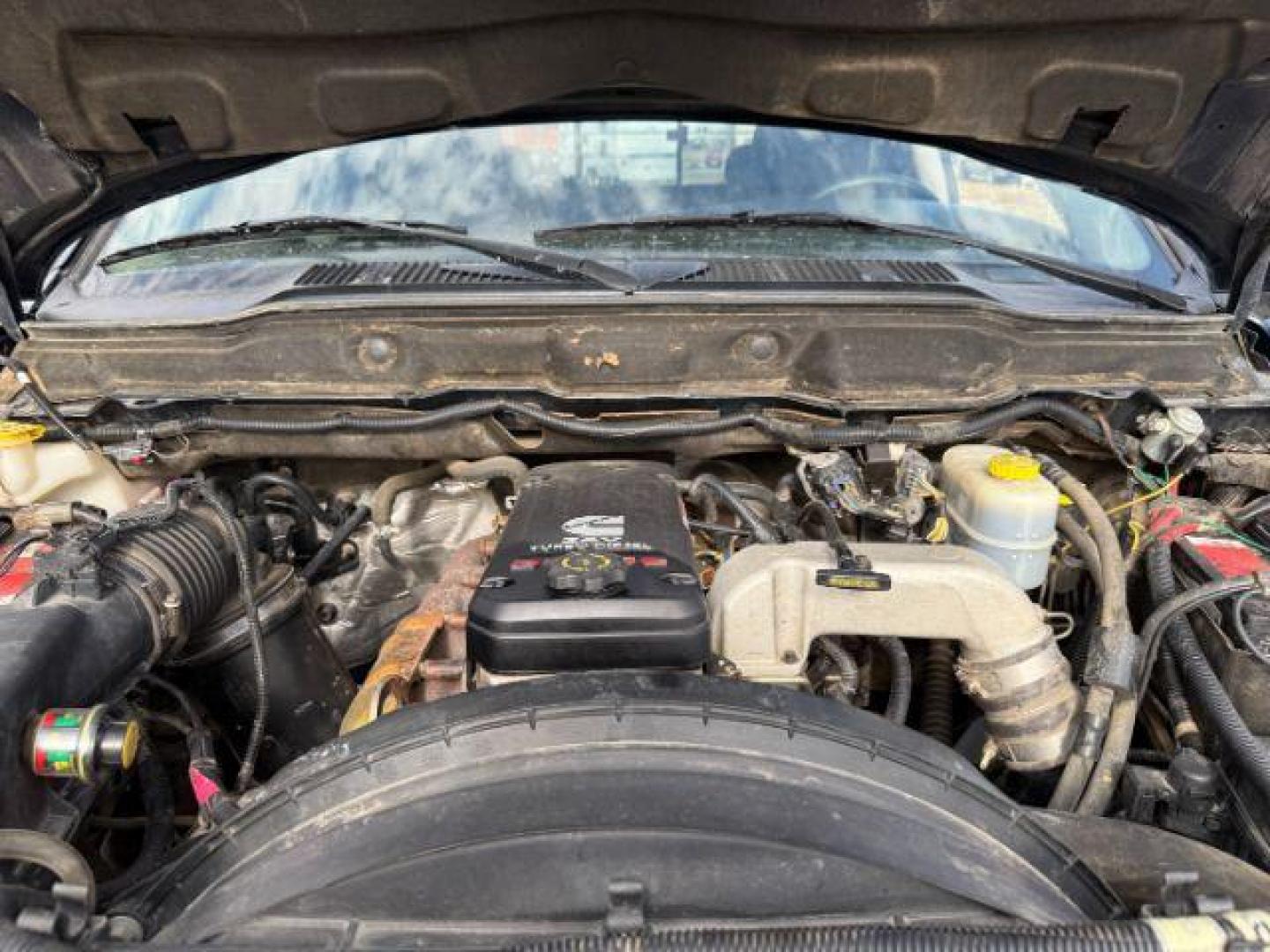 2005 BLUE /CLOTH Dodge Ram 2500 (3D7KS28C05G) with an 59 engine, Manual transmission, located at 1175 N Woodruff Ave, Idaho Falls, ID, 83401, 43.506901, -111.999657 - At Timberline Auto, finding a great deal on your next vehicle is always easy! Our experienced sales staff's goal is to help find you the right vehicle at the right price! Our knowledgeable finance department has options for almost any credit score. We offer extended service contract options to prote - Photo#39