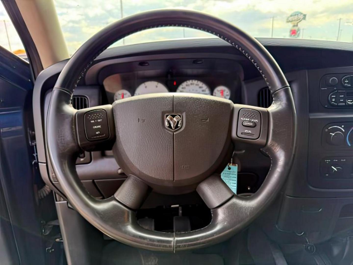 2005 BLUE /CLOTH Dodge Ram 2500 (3D7KS28C05G) with an 59 engine, Manual transmission, located at 1175 N Woodruff Ave, Idaho Falls, ID, 83401, 43.506901, -111.999657 - At Timberline Auto, finding a great deal on your next vehicle is always easy! Our experienced sales staff's goal is to help find you the right vehicle at the right price! Our knowledgeable finance department has options for almost any credit score. We offer extended service contract options to prote - Photo#11